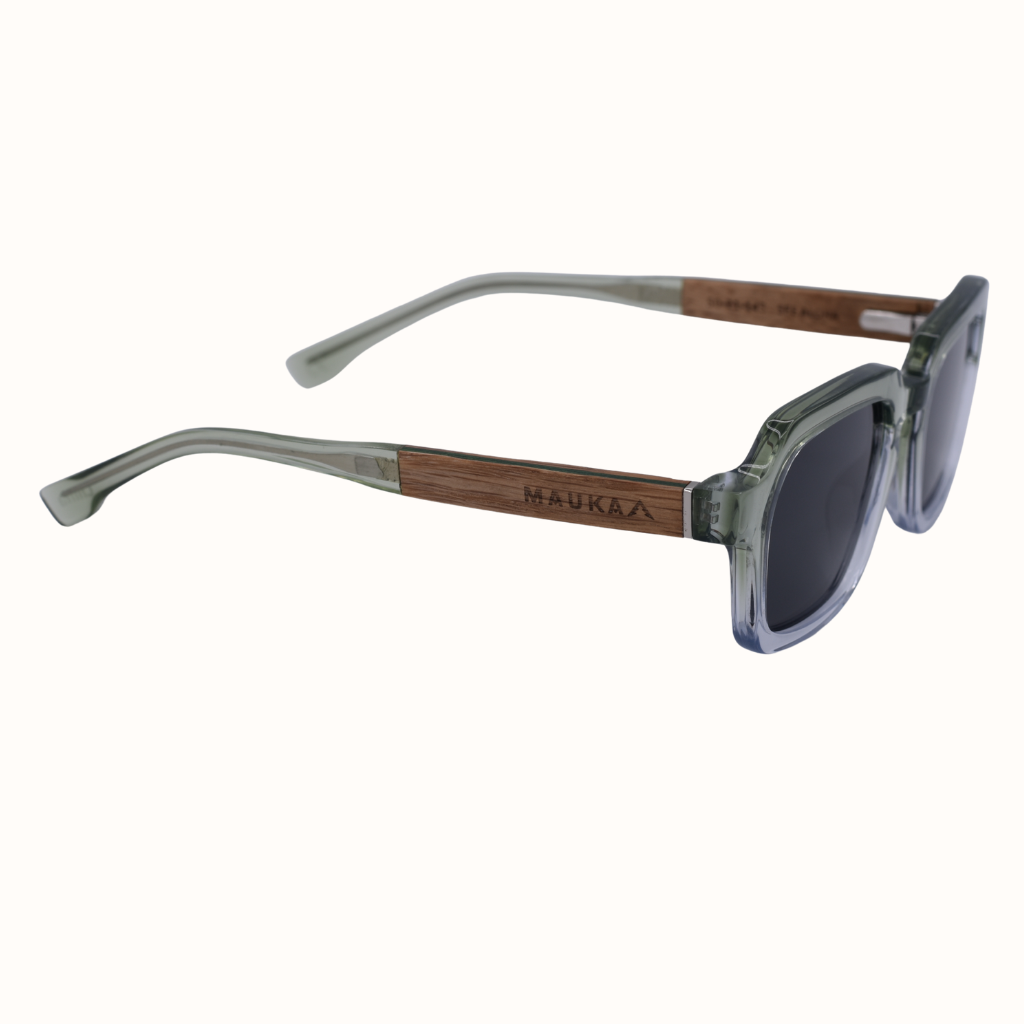 Limu  Polarized